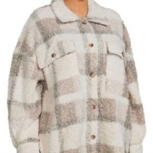 Blu Pepper Plaid Shacket NWT